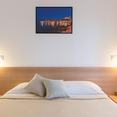 Hotel Viola Gaeta Buitenkant foto