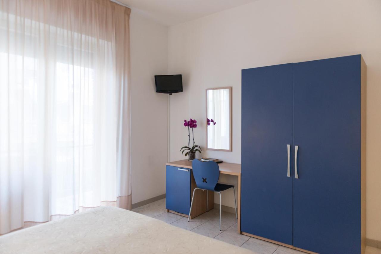 Hotel Viola Gaeta Buitenkant foto