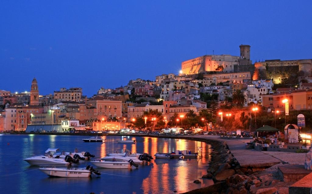 Hotel Viola Gaeta Buitenkant foto